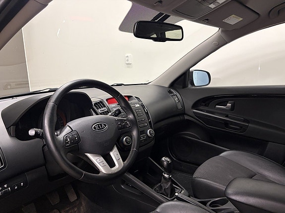 Kia Ceed 7 of 10