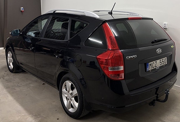 Kia Ceed 3 of 10