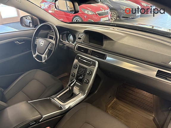 Volvo S80 7 of 14