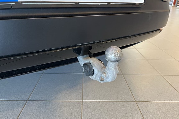 Polestar 4 14 of 18