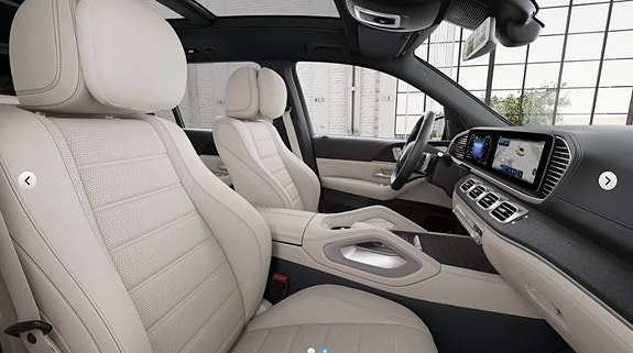 Mercedes-Benz GLS450 d 2 of 2