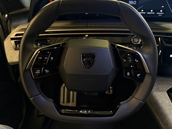 Peugeot 3008 5 of 5