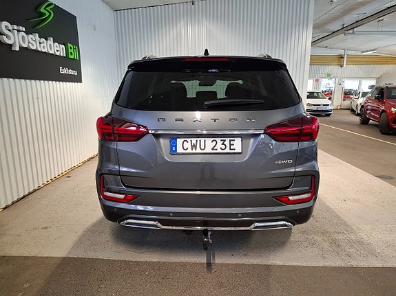 KGM Rexton 8 of 17