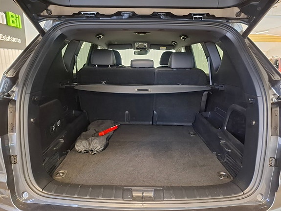 KGM Rexton 9 of 17
