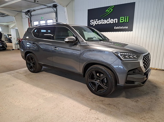KGM Rexton 3 of 5