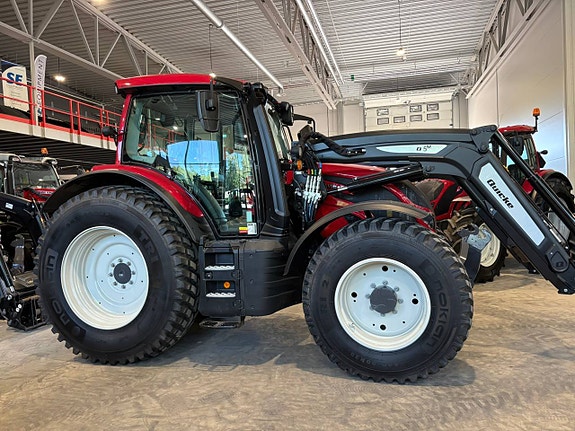 Valtra N155E Active / Frontlyft / Lastare / 419 timmar 4 of 11