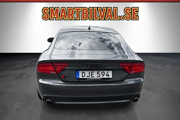 Audi A7 4 of 5