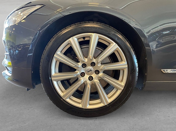 Volvo V90 8 of 26
