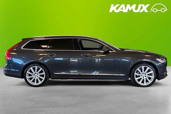 Volvo V90 2 of 5
