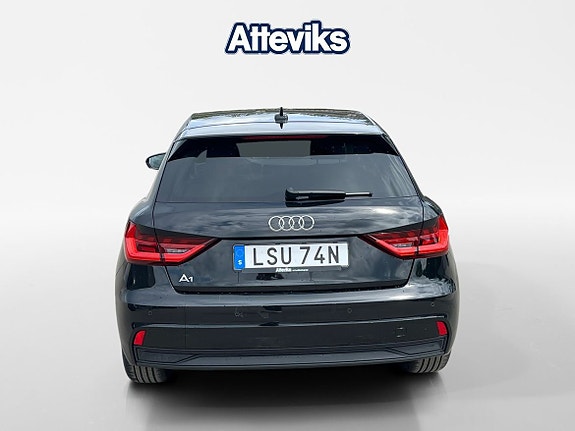 Audi A1 4 of 5