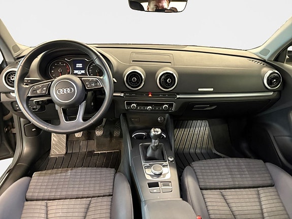 Audi A3 10 of 15