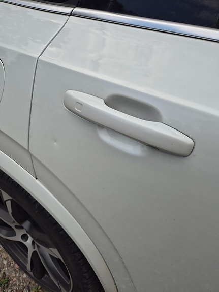 Volvo XC90 3 of 3