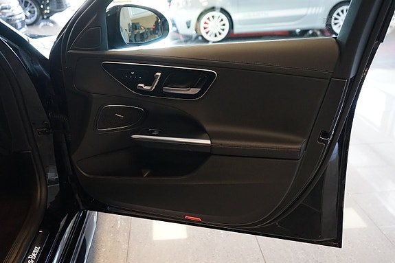 Mercedes-Benz C220 d 12 of 27