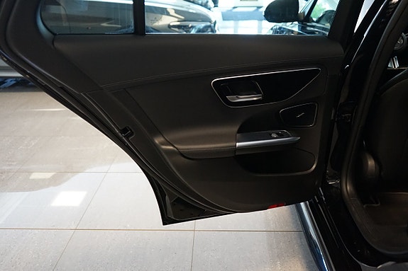 Mercedes-Benz C220 d 18 of 27
