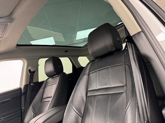 Land Rover Range Rover Evoque 8 of 17