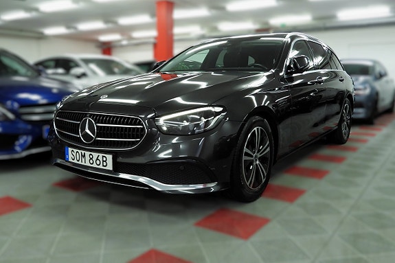 Mercedes-Benz E220