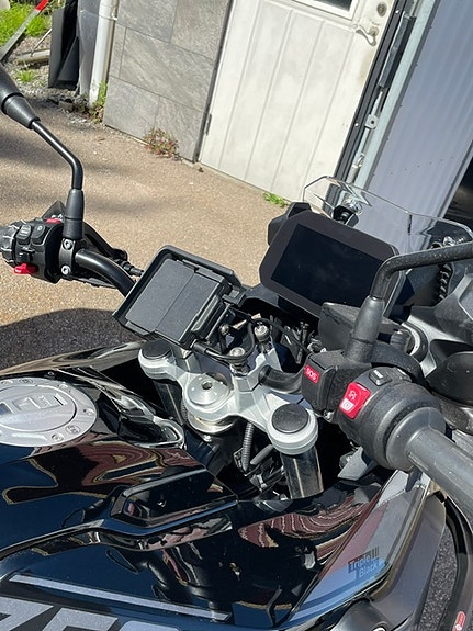 BMW F 750 GS 4 of 12