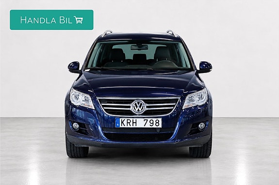 Volkswagen Tiguan 2 of 5