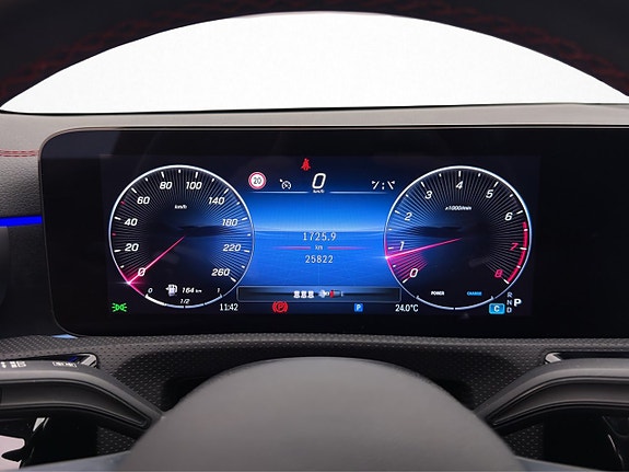 Mercedes-Benz CLA200 12 of 30