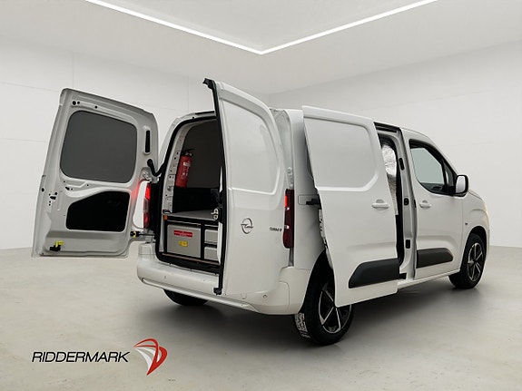 Opel Combo 10 of 27