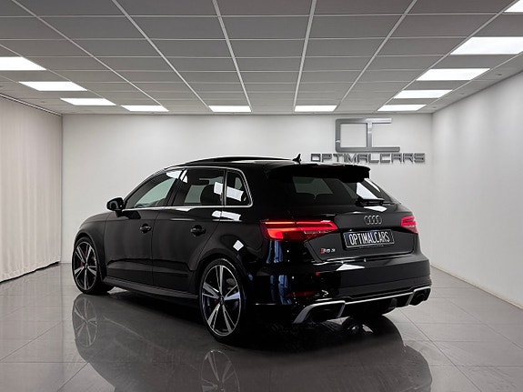 Audi RS3 14 of 16