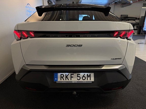 Peugeot 3008 4 of 5