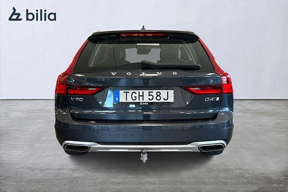 Volvo V90 Cross Country 5 of 5
