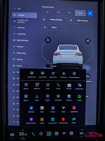Tesla Model X 21 of 27