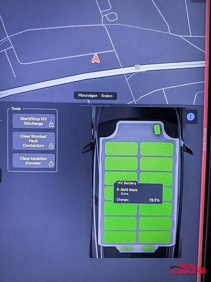 Tesla Model X 25 of 27