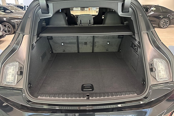BMW iX 10 of 20