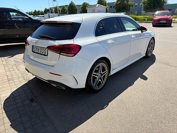 Mercedes-Benz A180 5 of 5