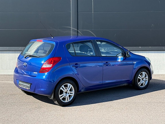 Hyundai i20 6 of 19