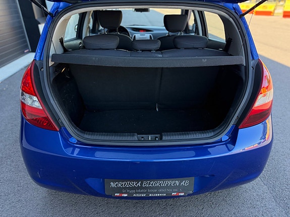 Hyundai i20 12 of 19