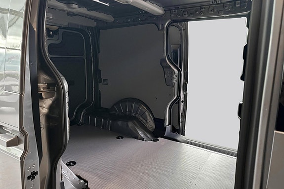 Kia PV5 14 of 28