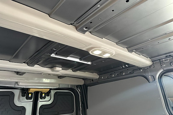 Kia PV5 15 of 28