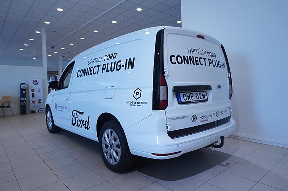 Ford Transit Connect 6 of 13