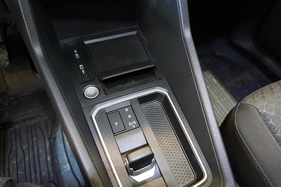 Ford Transit Connect 11 of 13