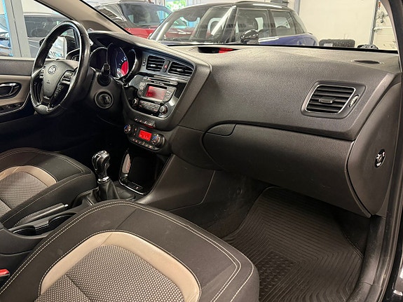 Kia Ceed 17 of 27
