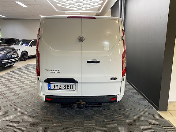 Ford Transit Custom 4 of 10