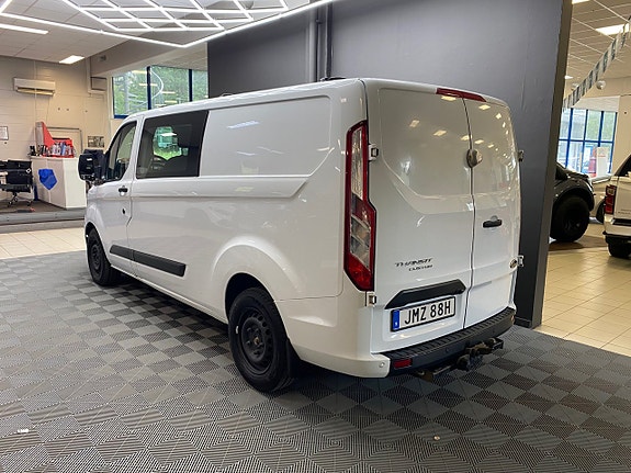 Ford Transit Custom 3 of 10