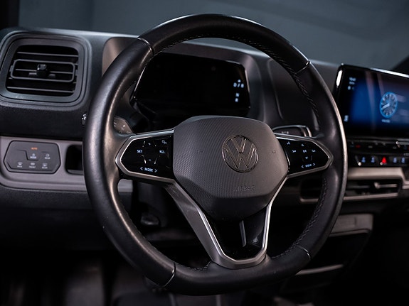 Volkswagen ID. Buzz 25 of 30