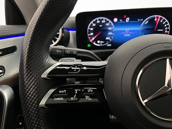 Mercedes-Benz CLA250 e 17 of 30