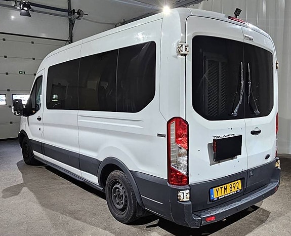 Ford Transit 5 of 5