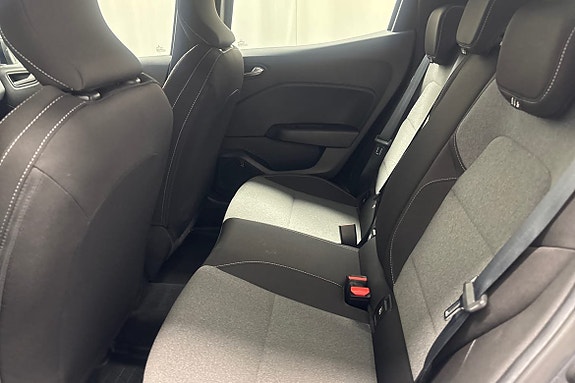 Renault Clio 12 of 20