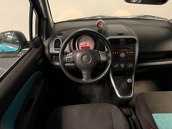 Suzuki Splash 11 of 14