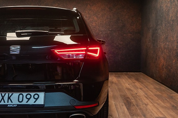 Seat Leon 11 of 28