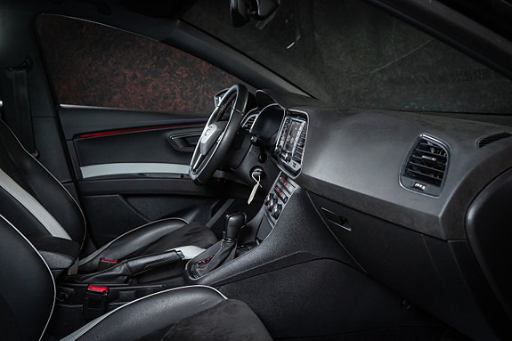 Seat Leon 24 of 28