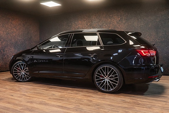 Seat Leon 8 of 28
