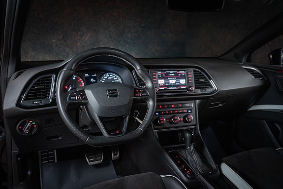 Seat Leon 19 of 28