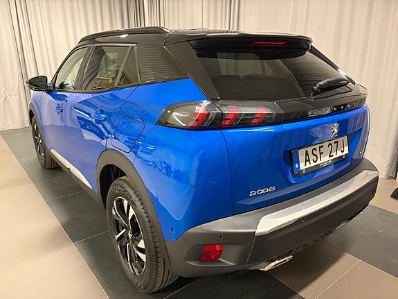 Peugeot 2008 3 of 5